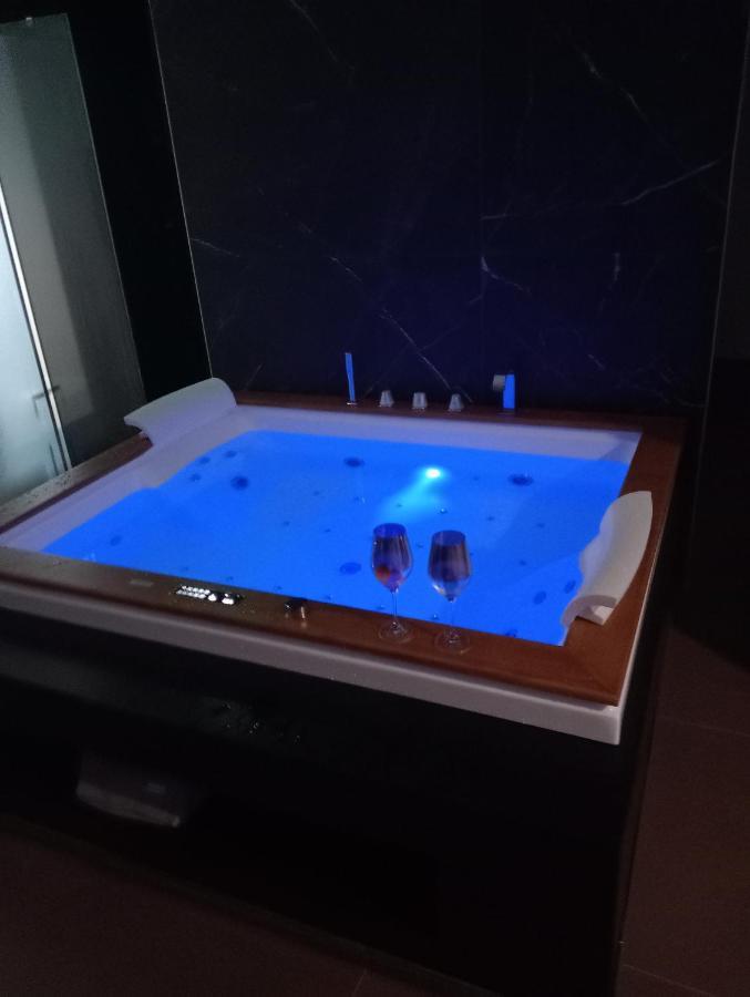 Suite Luxurya Bari Luaran gambar