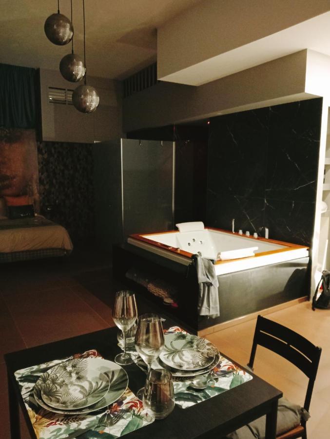 Suite Luxurya Bari Luaran gambar