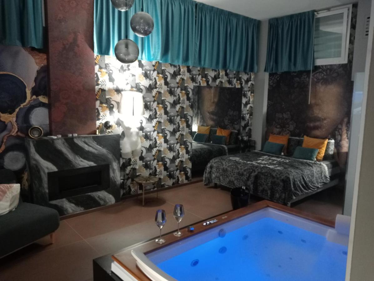 Suite Luxurya Bari Luaran gambar